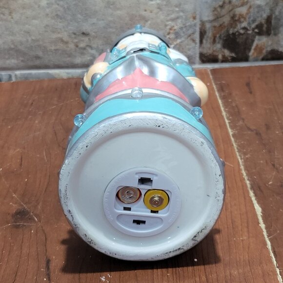 Lights Up Ceramic Nutcracker Christmas Decor Repaired Chip - Picture 6 of 13